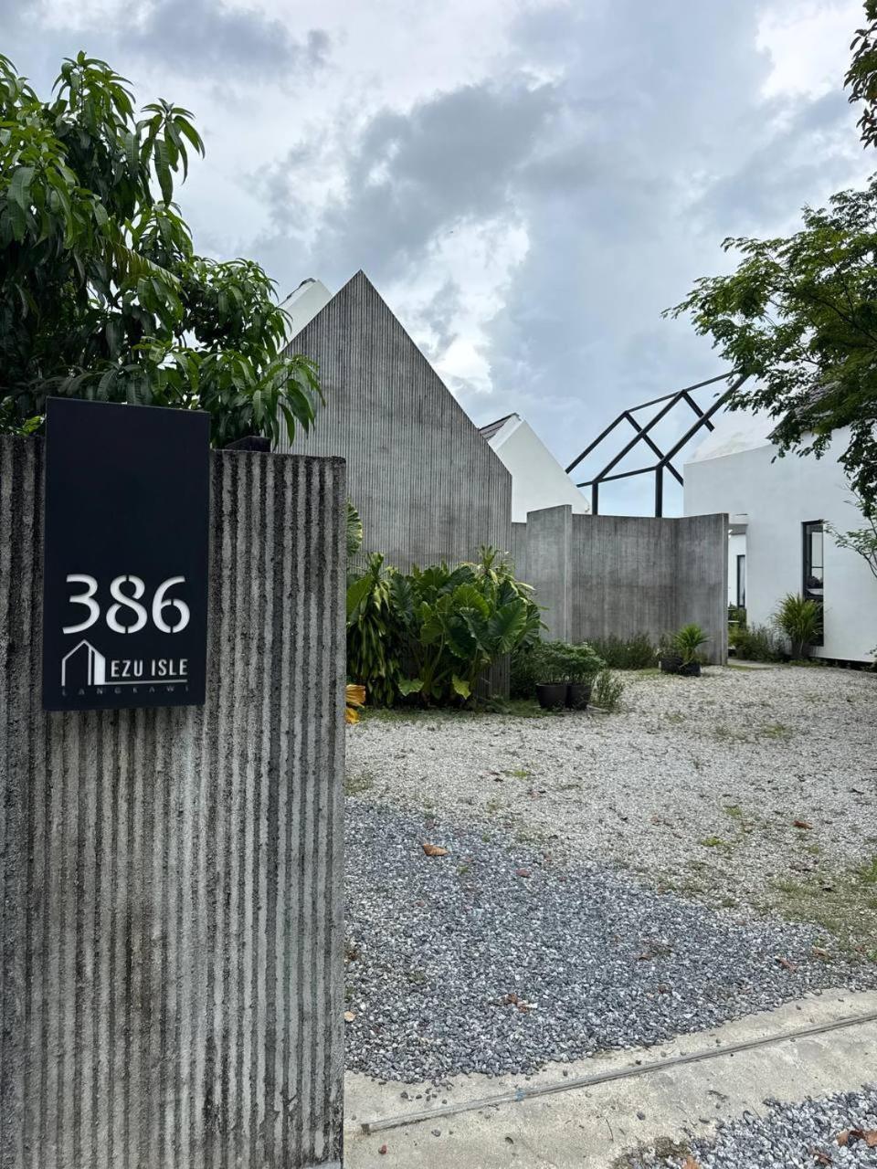 Ezu Isle Langkawi Pool Villa Pantai Cenang  Εξωτερικό φωτογραφία