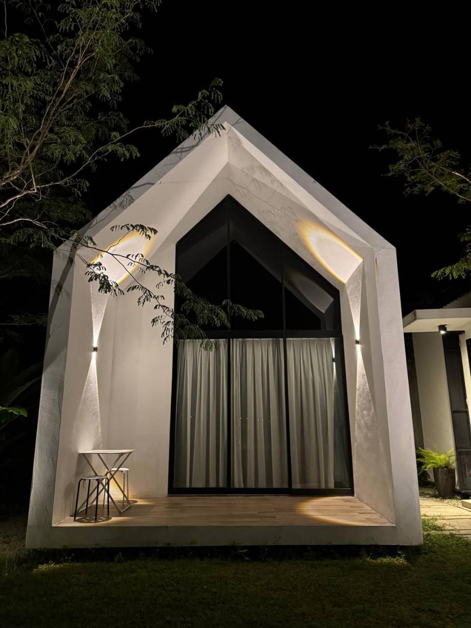 Ezu Isle Langkawi Pool Villa Pantai Cenang  Εξωτερικό φωτογραφία
